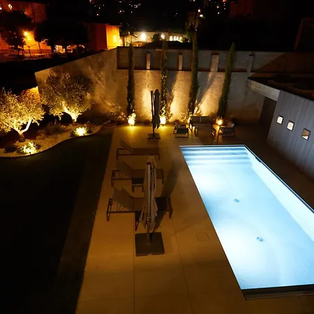 The By The River Tatil Evi *